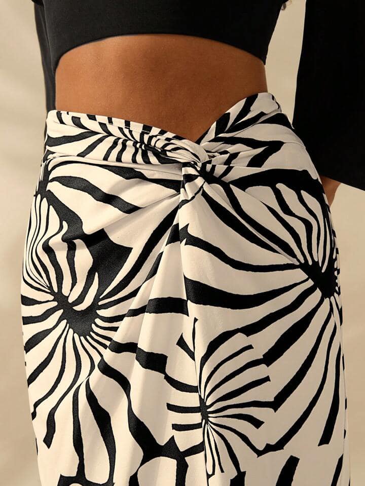 CM-BS948531 Women Trendy Bohemian Style High Waist Tropical All-Over Print Midi Skirt