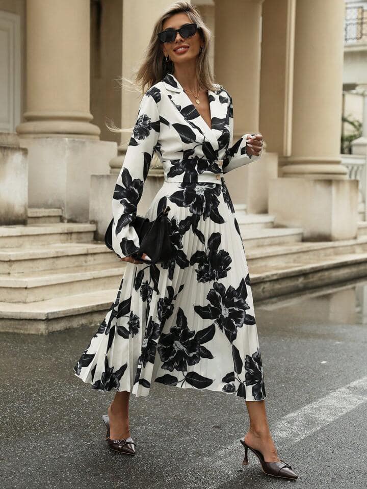 CM-DS184419 Women Casual Seoul Style Random Print Pleated Hem Straight Long Sleeve Dress