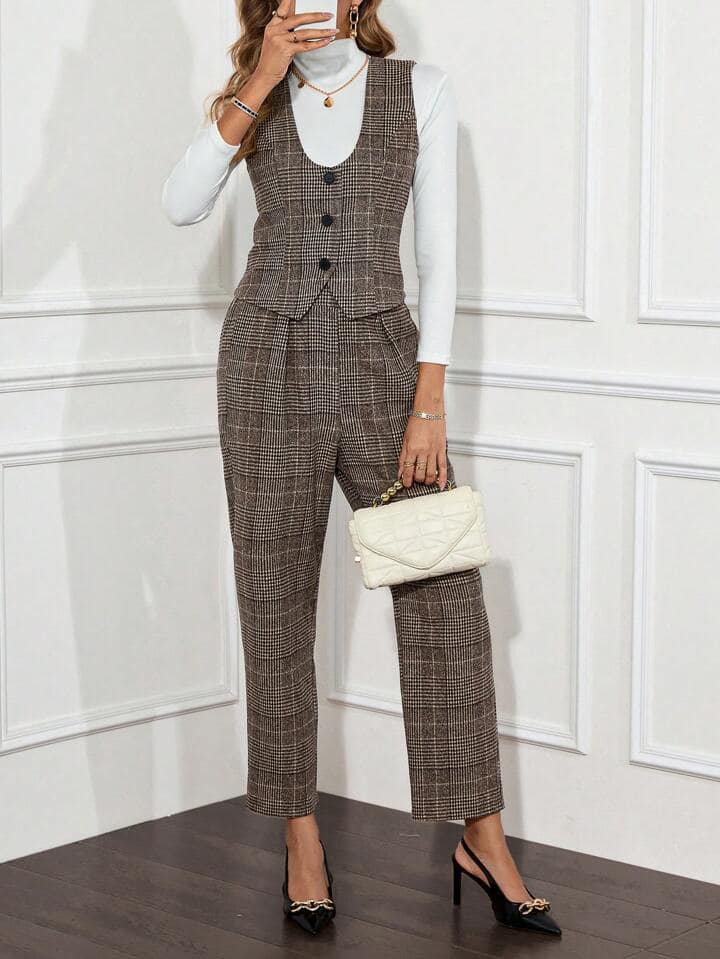 CM-SS659399 Women Elegant Seoul Style Plaid Waistcoat With Pleated Suit Pants