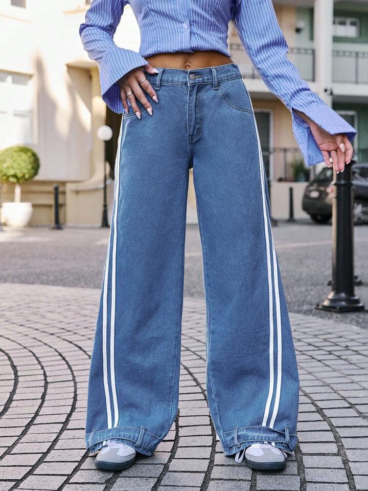 CM-BS044067 Women Casual Seoul Style Loose Fit Pocketed Striped Wide Leg Jeans - Blue