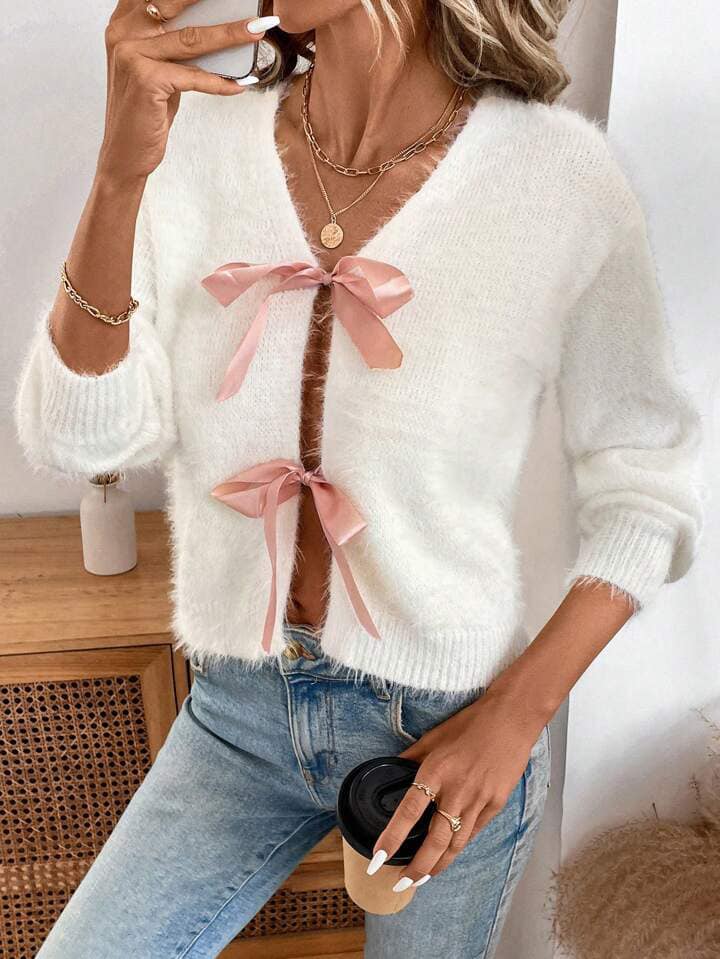 CM-CS097685 Women Casual Seoul Style Bowknot V-Neck Lantern Sleeve Sweater - White