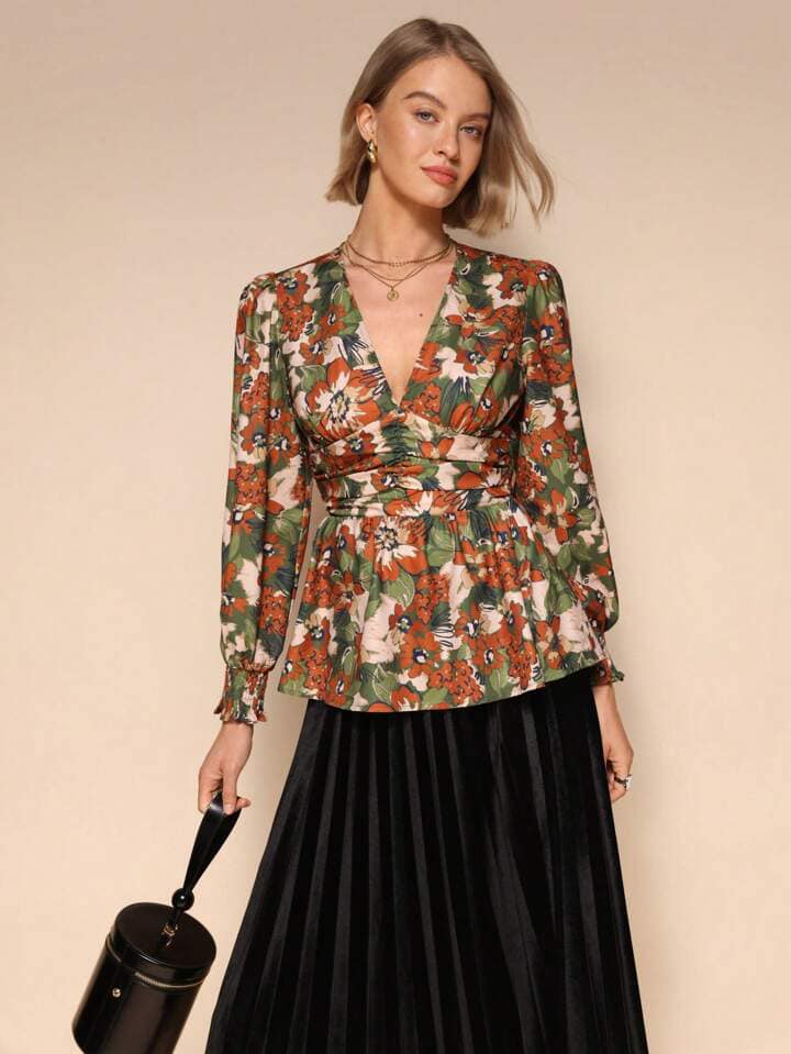 CM-TS061186 Women Casual Seoul Style V-Neck Long Sleeve Floral Print Shirt