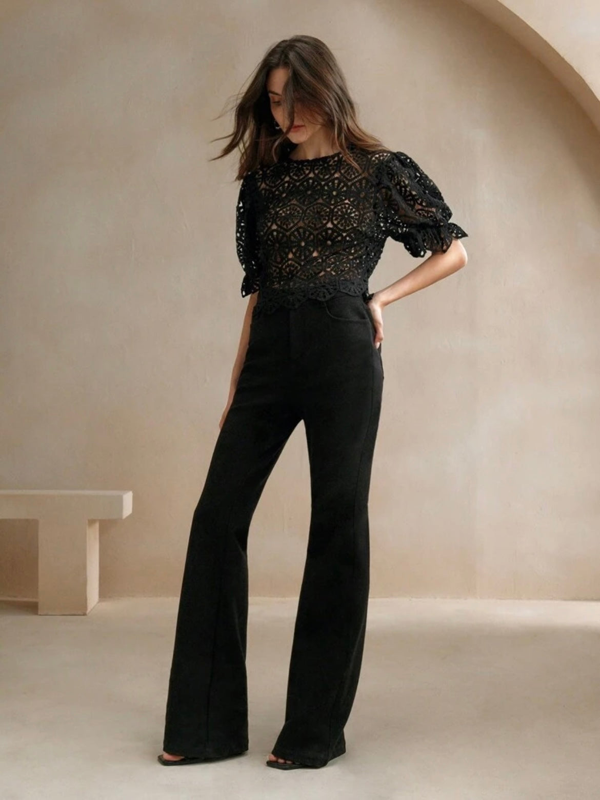 CM-TS046972 Women Elegant Seoul Style Lace Gathered Waist Lantern Sleeve Top - Black
