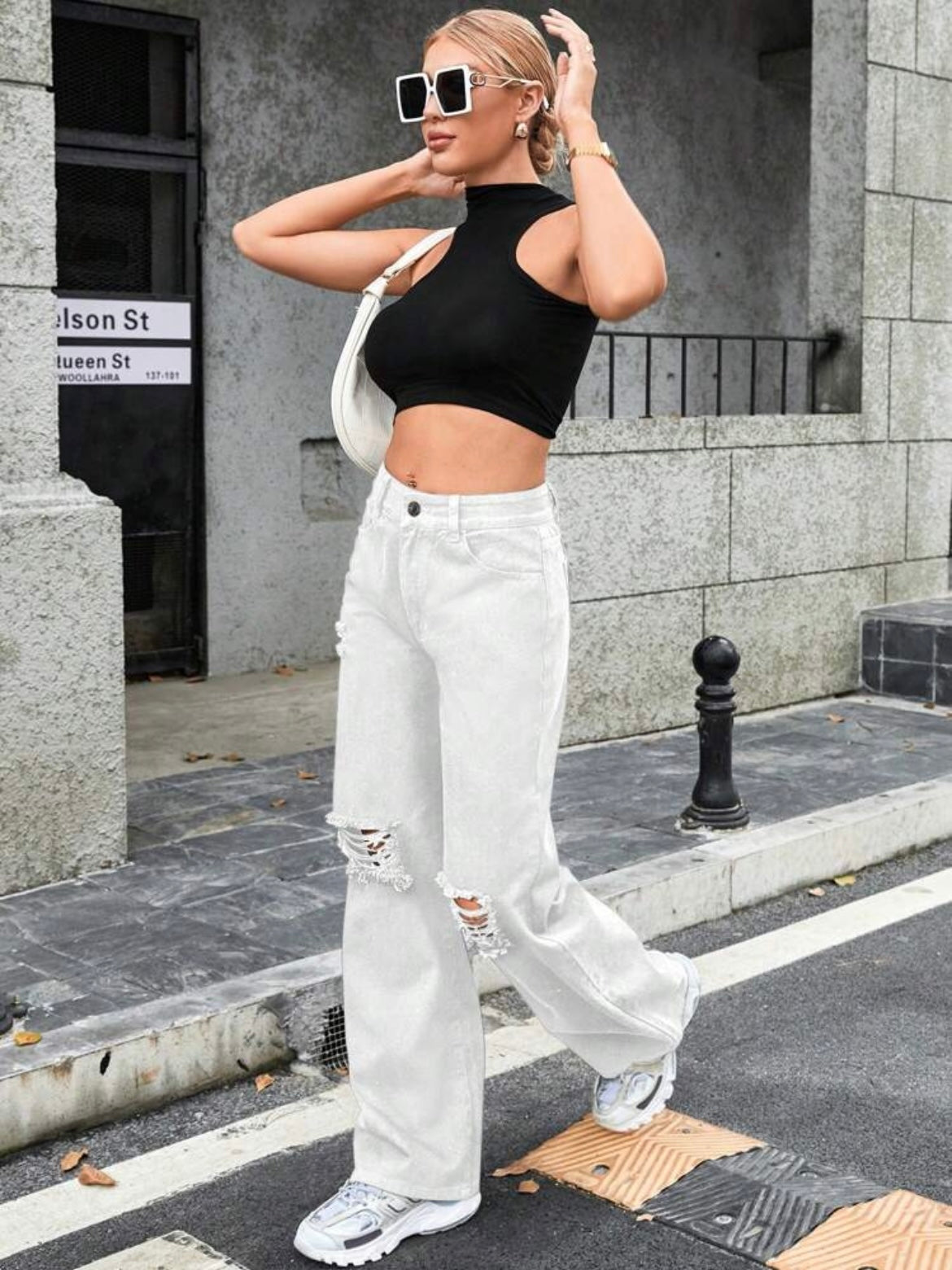 CM-BS488747 Women Casual Seoul Style High Waist Distressed Wide Leg Loose Denim Jeans - White