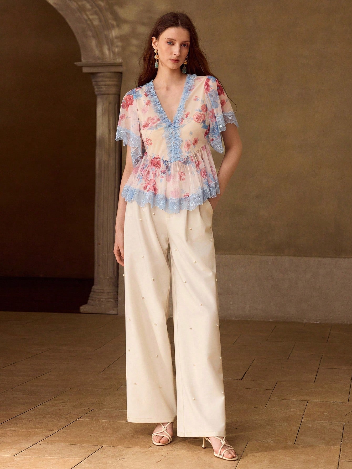 CM-TS903484 Women Elegant Seoul Style V-Neck Short Sleeve Mesh Printed Lace Patchwork Blouse - Pink