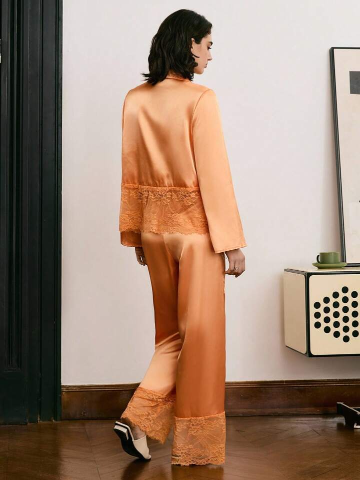 CM-LS629502 Women Trendy Seoul Style Lace Patchwork Satin Lapel Neckline Long Sleeve Pajama Set