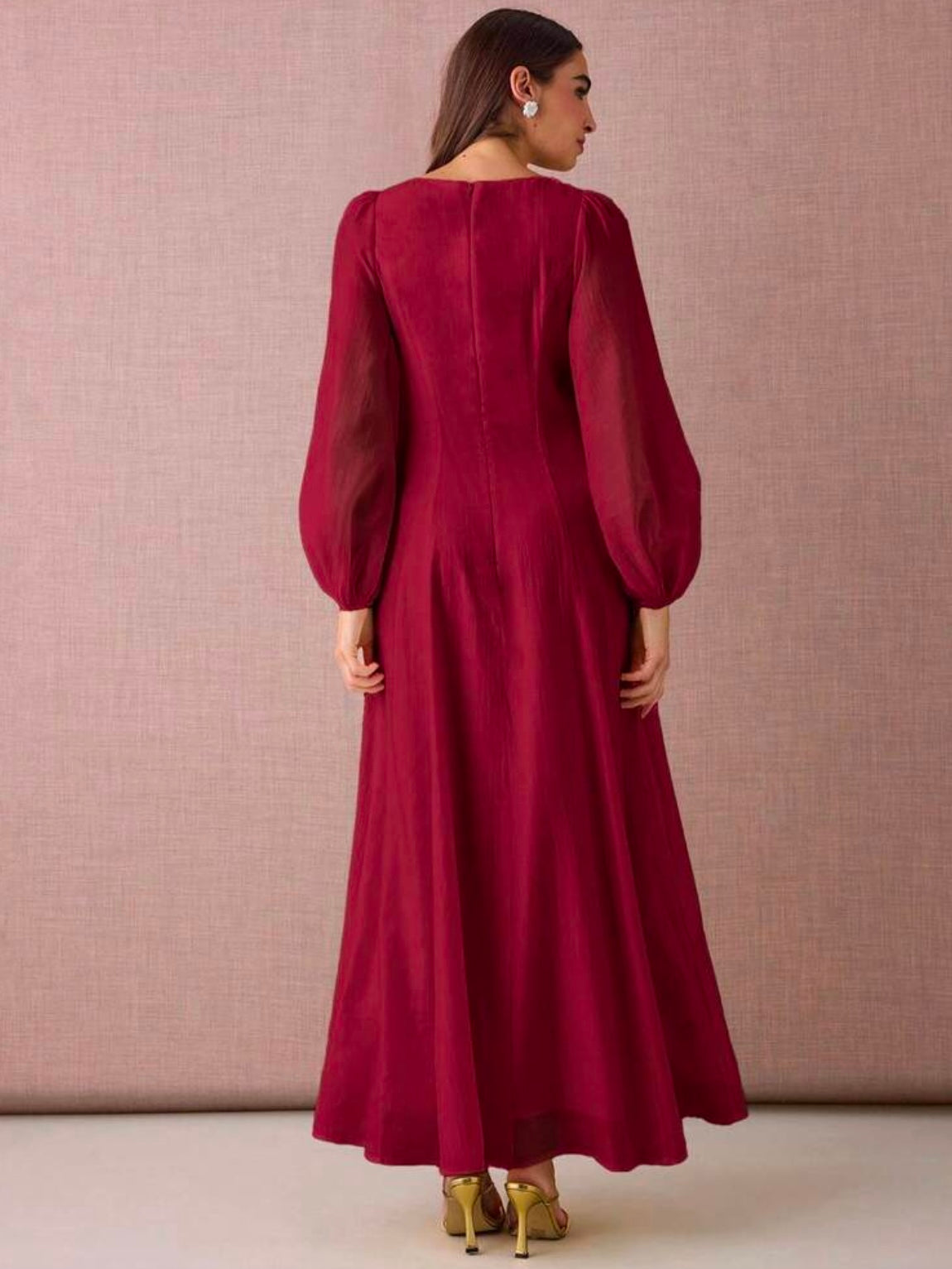 CM-DS919801 Women Elegant Seoul Style Round Neck Lantern Sleeve Pleated Design A-Line Maxi Dress - Burgundy