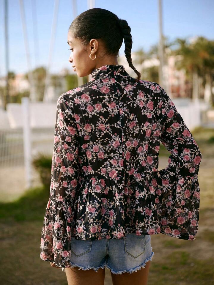 CM-TS377113 Women Trendy Bohemian Style Floral Print Stand Collar Flare Sleeve Zip Back Blouse