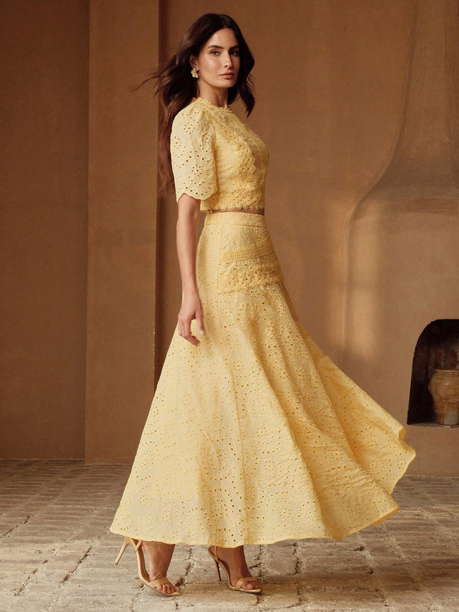 CM-SS040871 Women Elegant Seoul Style Round Neck Puff Sleeve Lace Patchwork Cropped Top With Long Skirt - Set