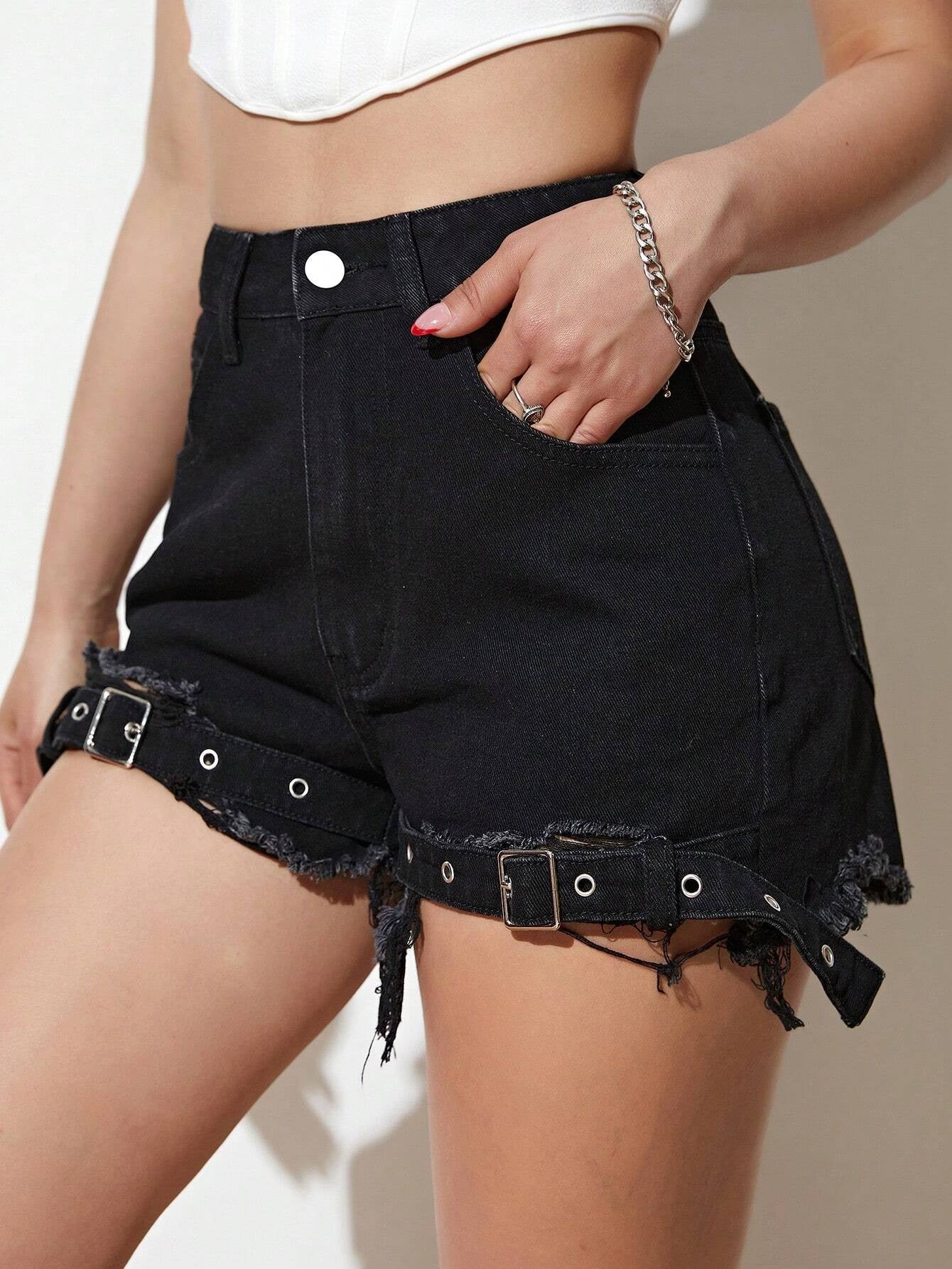CM-BS824412 Women Casual Seoul Style Grommet Eyelet Buckle Detail Ripped Raw Hem Denim Shorts