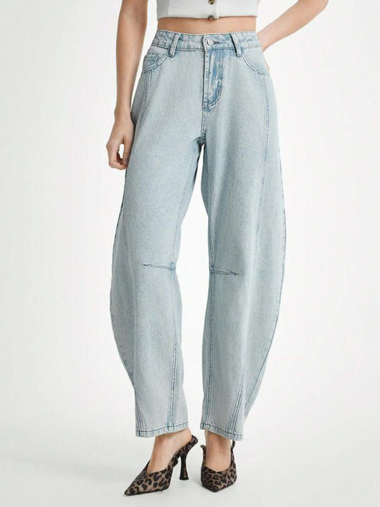 CM-BS707565 Women Casual Seoul Style Medium Wash High Waist Boyfriend Fit Flared Leg Denim Jeans