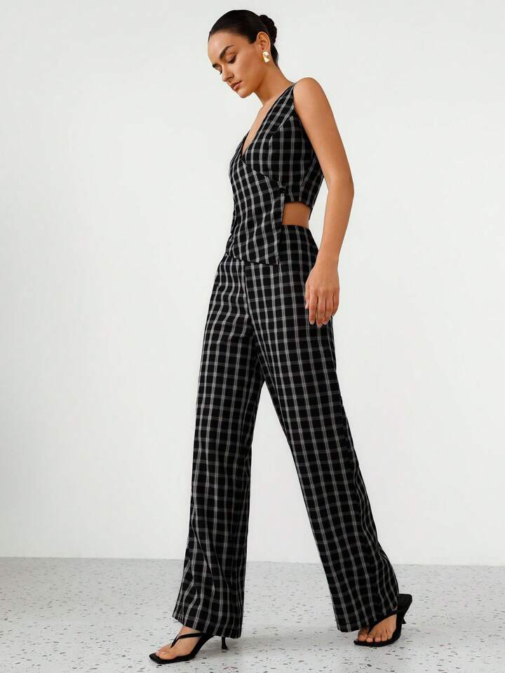 CM-SS492014 Women Elegant Seoul Style Plaid V-Neck Fake Pocket Waist Vest With Wide-Leg Trousers - Set