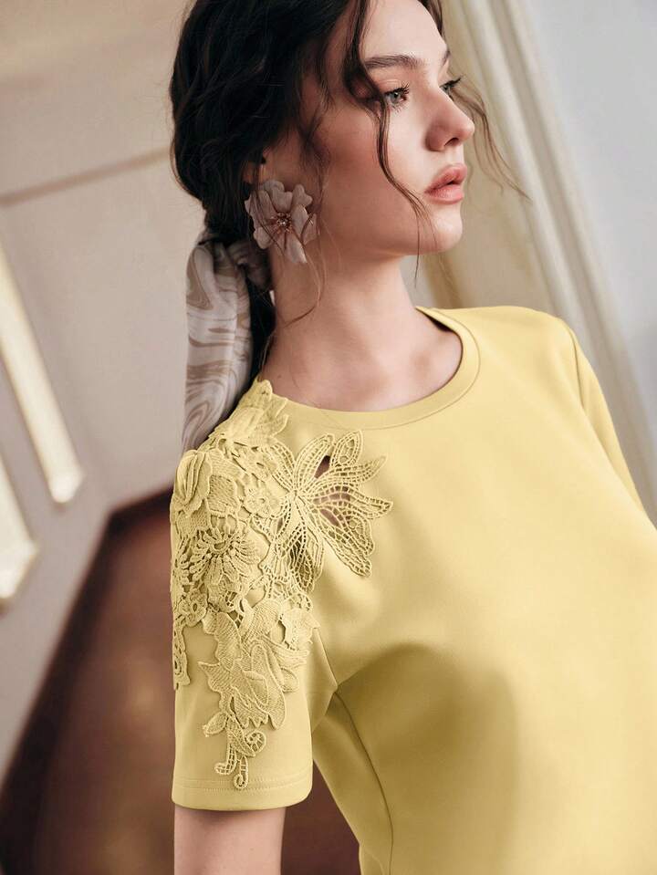 CM-TS332464 Women Elegant Seoul Style Round Neck Short Sleeve Lace Patchwork 3D Embroidered Floral Knit T-Shirt - Yellow