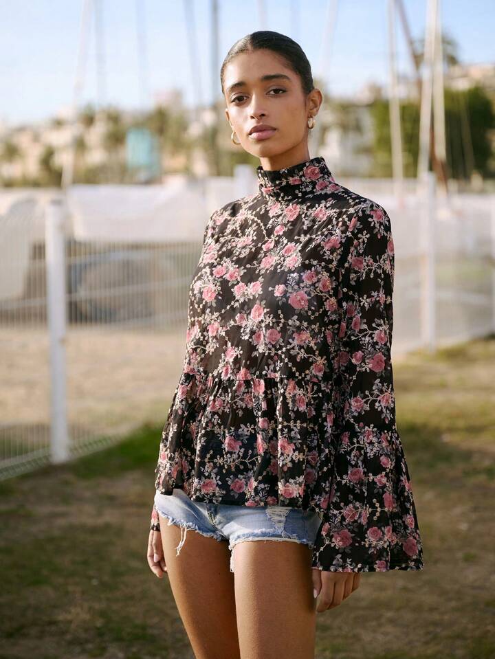 CM-TS377113 Women Trendy Bohemian Style Floral Print Stand Collar Flare Sleeve Zip Back Blouse