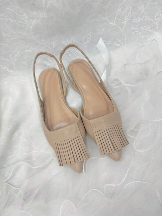 CM-SHS440370 Women Trendy Seoul Style Tassel Design Ankle Strap Flat Shoes - Apricot