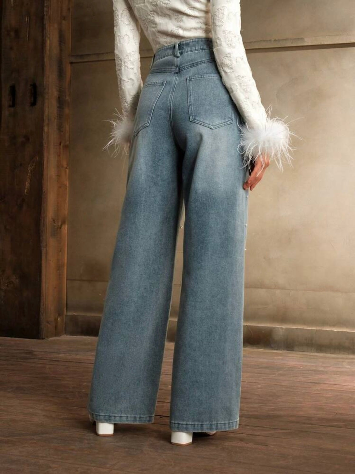 CM-BS784611 Women Elegant Seoul Style Light Wash Pearl Wide Leg Denim Trousers