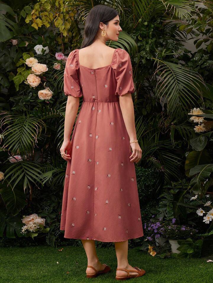 CM-DS590229 Women Casual Seoul Style Floral Embroidery Sweetheart Shaped Neckline Puff Sleeve Dress