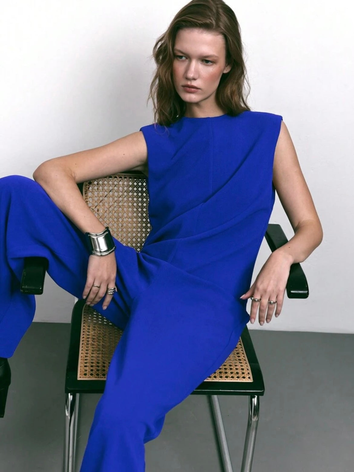 CM-JS727529 Women Casual Seoul Style Round Neck Sleeveless Cutout Back Loose Jumpsuit - Royal Blue