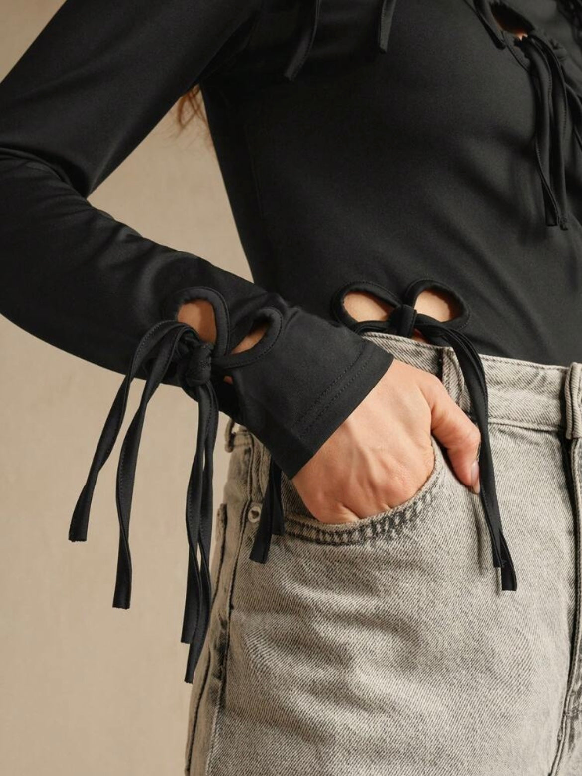 CM-TS190703 Women Casual Seoul Style Elastic Hollow Out Twist Long Sleeve T-Shirt - Black