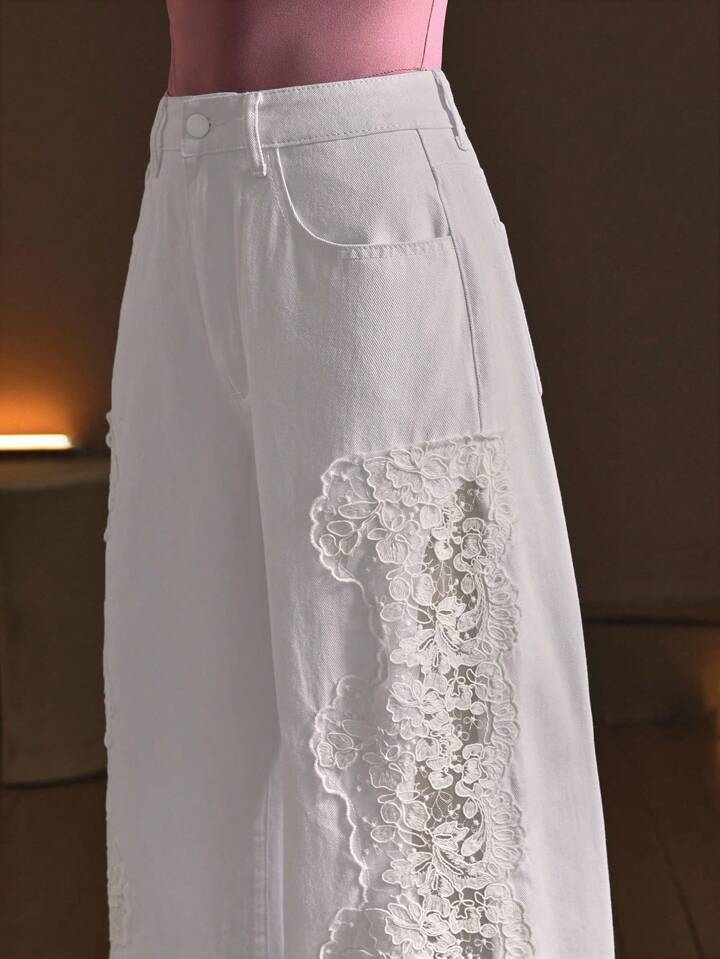 CM-BS662269 Women Casual Seoul Style Low Waist Lace Patchwork Hollow Out Slim Fit Jeans - White