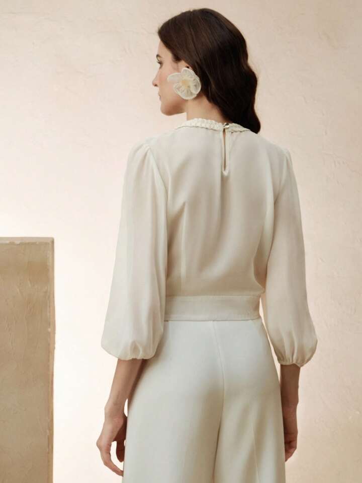 CM-TS513021 Women Elegant Seoul Style Cable Knit Round Neck Pleated Lantern Sleeve Slim Fit Blouse - Beige