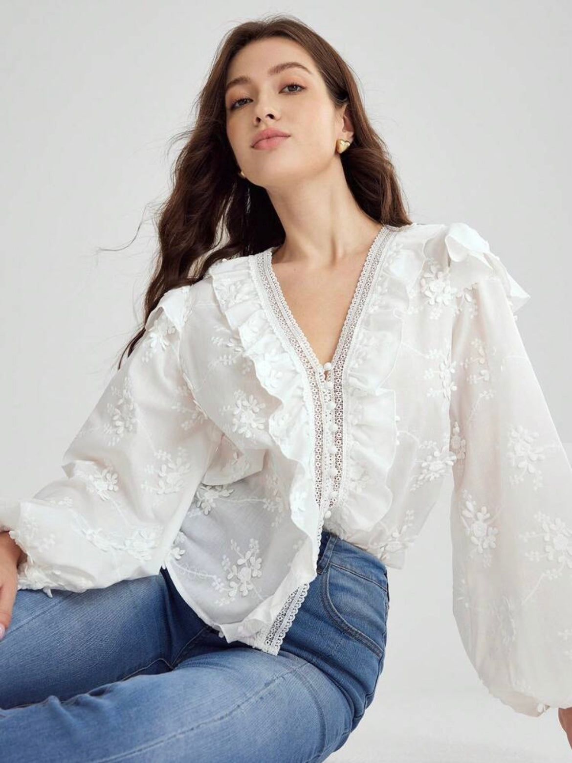 CM-TS756622 Women Elegant Seoul Style Floral Embroidery Lantern Sleeve Ruffled Hem Shirt