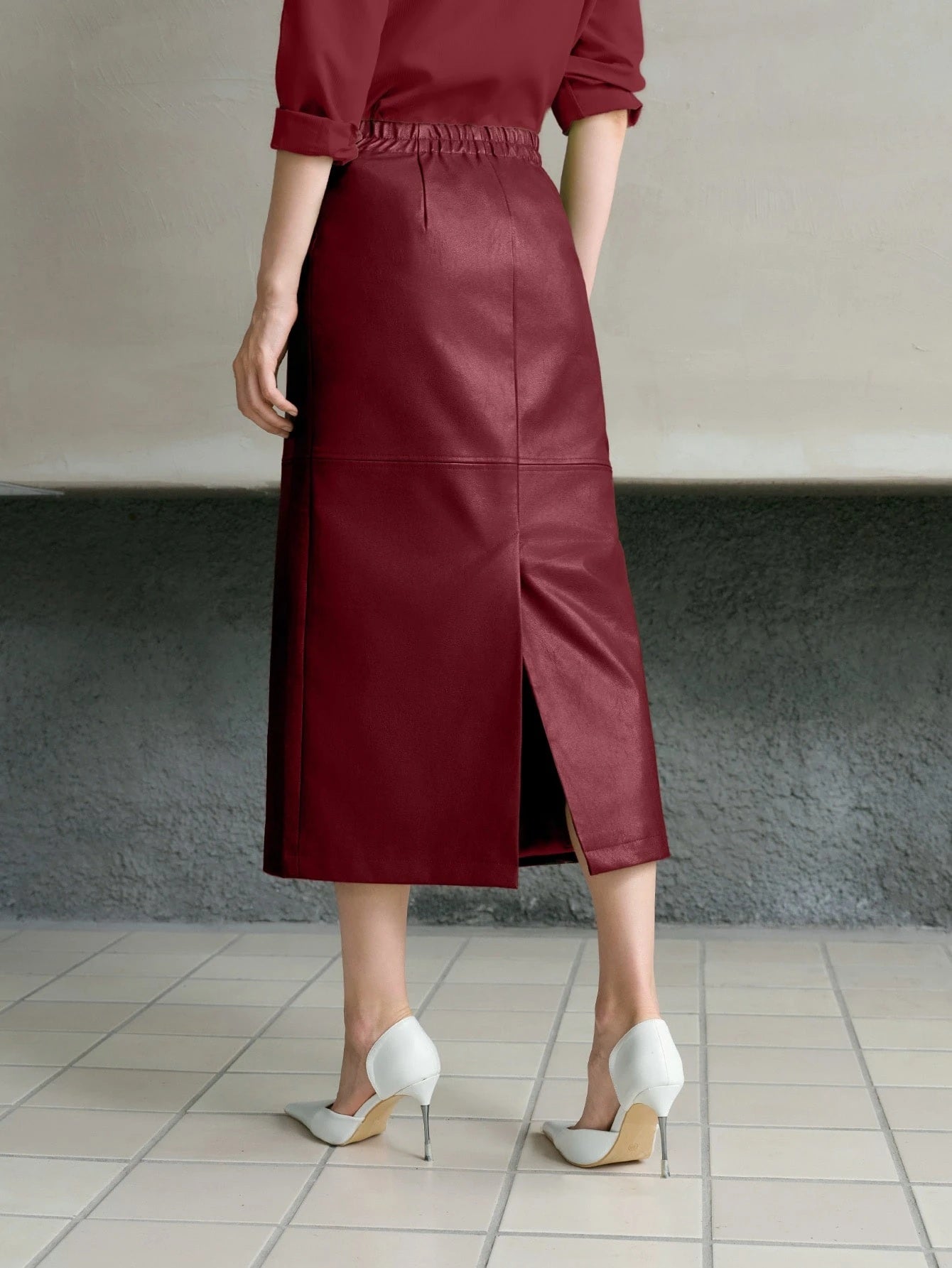 CM-BS407174 Women Elegant Seoul Style Mid Waist PU Leather Elastic Waist Split Hem Skirt - Burgundy