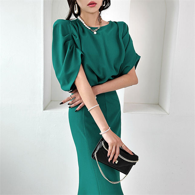 CM-SF051506 Women Casual Seoul Style Puff Sleeve Batwing Blouse With Fishtail Skirt - Set