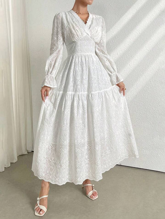 CM-DS832090 Women Trendy Bohemian Style Solid Color V-Neck Hollow Out Embroidery Long Sleeve Dress