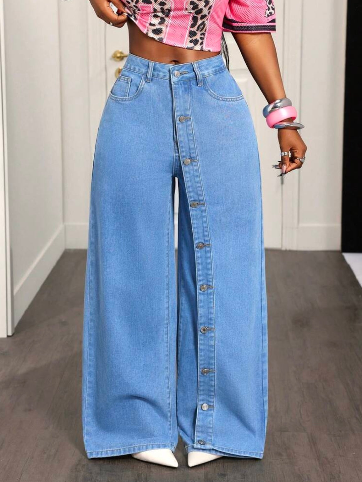 CM-BS114741 Women Casual Seoul Style Medium Wash Mid Waist Button-Up Multi-Pocket Wide Leg Denim Pants