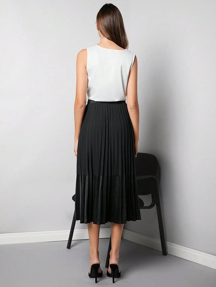 CM-BS614252 Women Elegant Seoul Style High Waist Long Pleated Skirt - Black