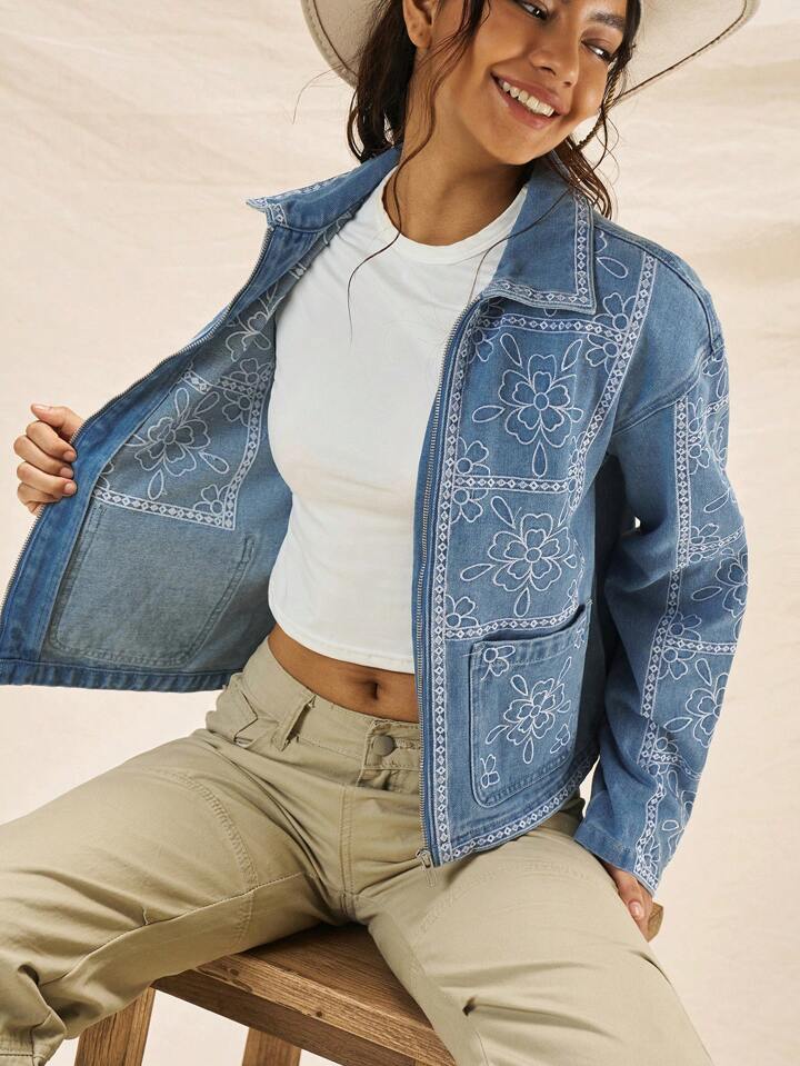 CM-CS082050 Women Casual Seoul Style Collar Neckline Long Sleeve Floral Embroidery Denim Jacket - Blue