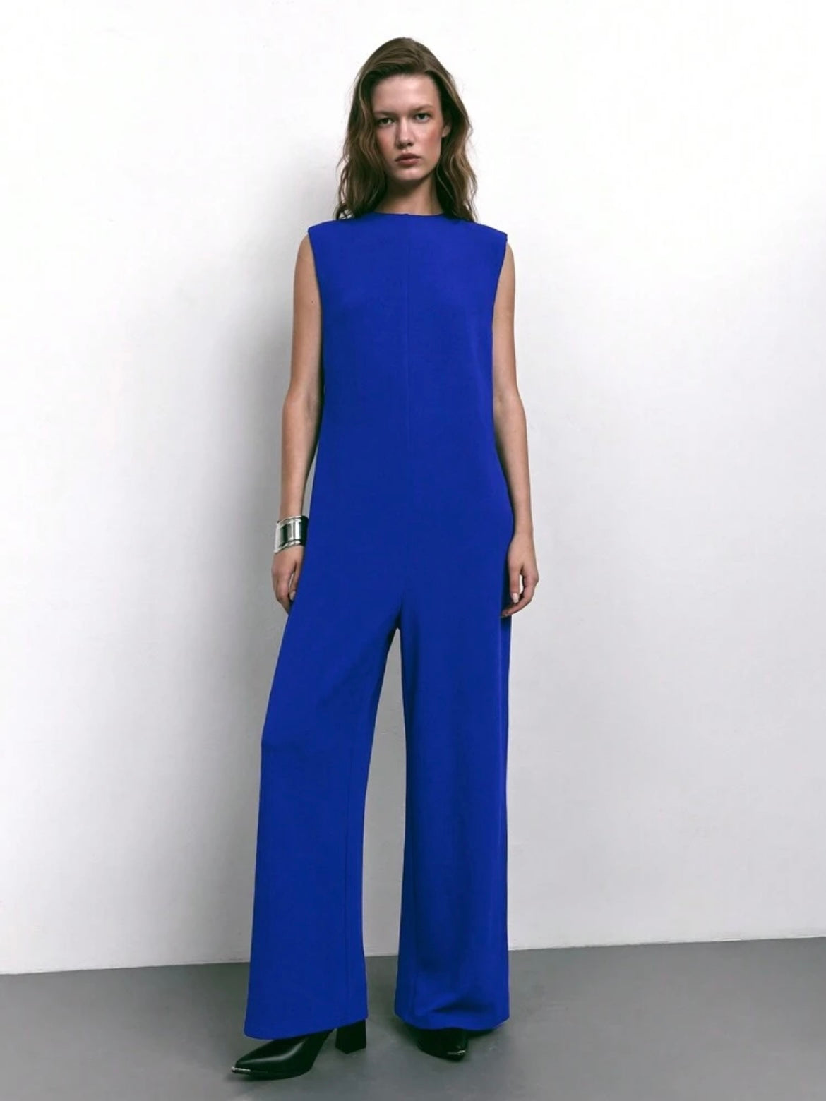 CM-JS727529 Women Casual Seoul Style Round Neck Sleeveless Cutout Back Loose Jumpsuit - Royal Blue