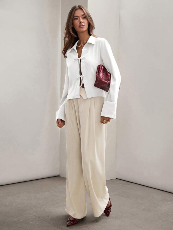 CM-TS833170 Women Trendy Bohemian Style Shirt Collar Front Tie Long Sleeve Shirt - White