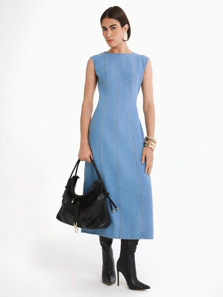 CM-DS413727 Women Casual Seoul Style Light Wash Round Neck Sleeveless Cinched Waist Denim Dress
