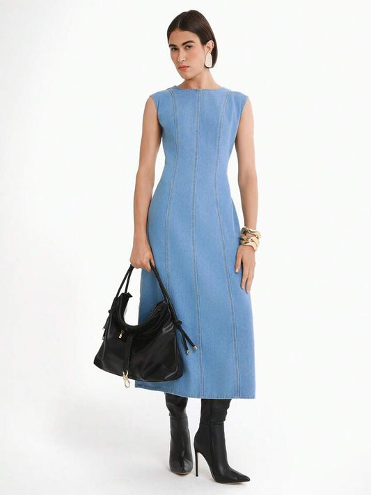 CM-DS413727 Women Casual Seoul Style Light Wash Round Neck Sleeveless Cinched Waist Denim Dress