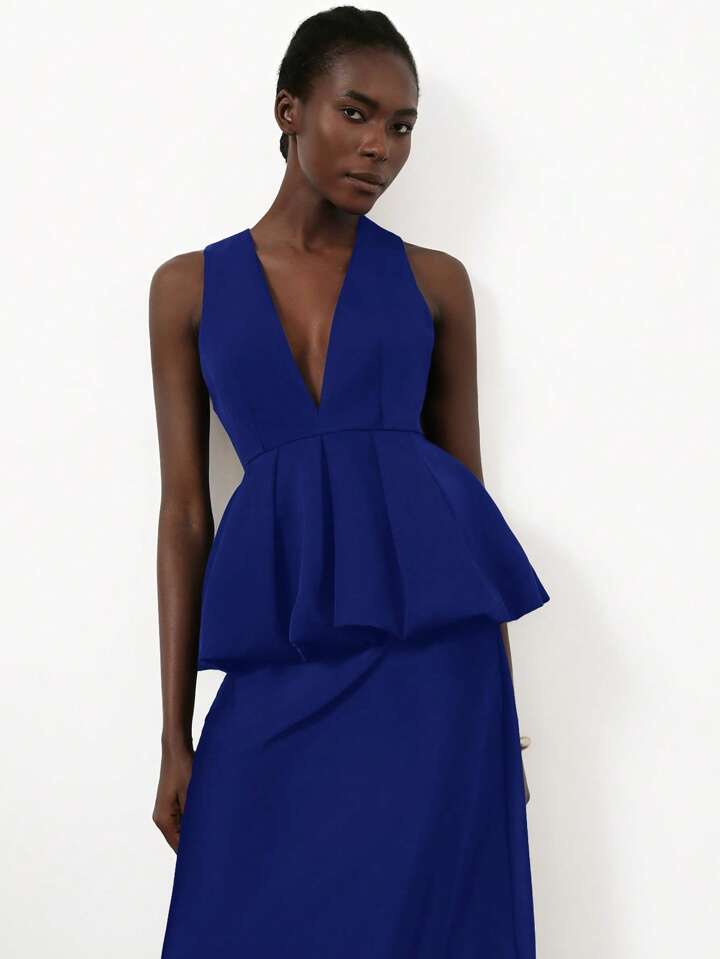 CM-TS892999 Women Elegant Seoul Style Deep V-NeckSleeveless Ruffle Hem Design Blouse - Royal Blue