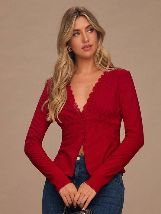 CM-TS513531 Women Elegant Seoul Style Floral Lace Patchwork V-Neck Fitted Knit Top - Burgundy