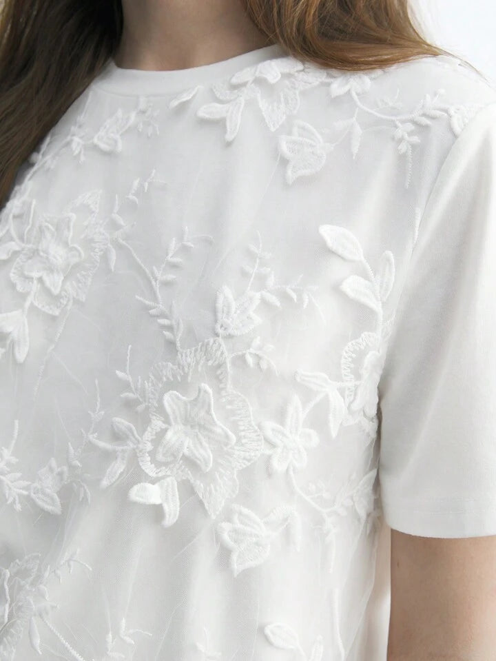 CM-TS222332 Women Casual Seoul Style 3D Floral Embroidery Round Neck Short Sleeve T-Shirt