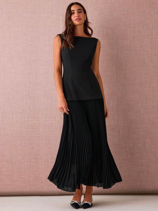 CM-DS114103 Women Elegant Seoul Style Boat Neck Sleeveless Pleated Hem Backless Maxi Dress - Black