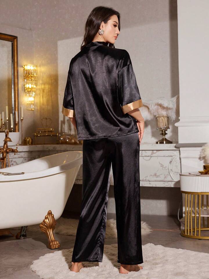 CM-LS904438 Women Trendy Seoul Style V-Neck Half Sleeve Satin Pajama Set - Black