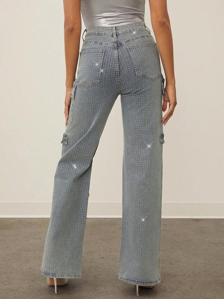 CM-BS470159 Women Elegant Seoul Style Medium Wash Rhinestone Flap Pocket Side Cargo Mid Ride Jeans