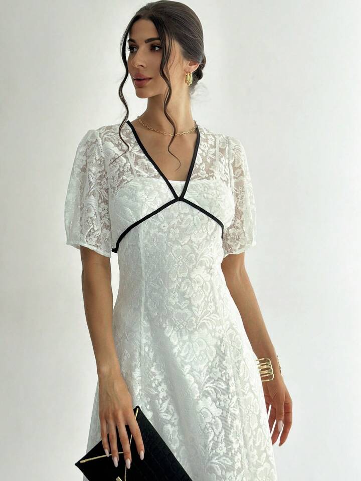 CM-DS334369 Women Elegant Seoul Style Contrast Color Deep V-Neck Short Sleeve Lace A-Line Dress