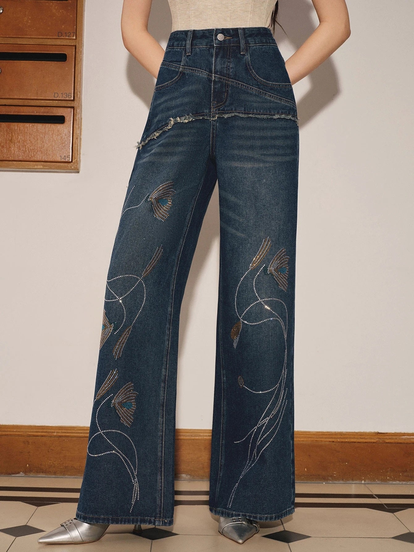 CM-BS615053 Women Casual Seoul Style Mid Waist Rhinestone Embellished Straight Leg Loose Denim Jeans - Blue