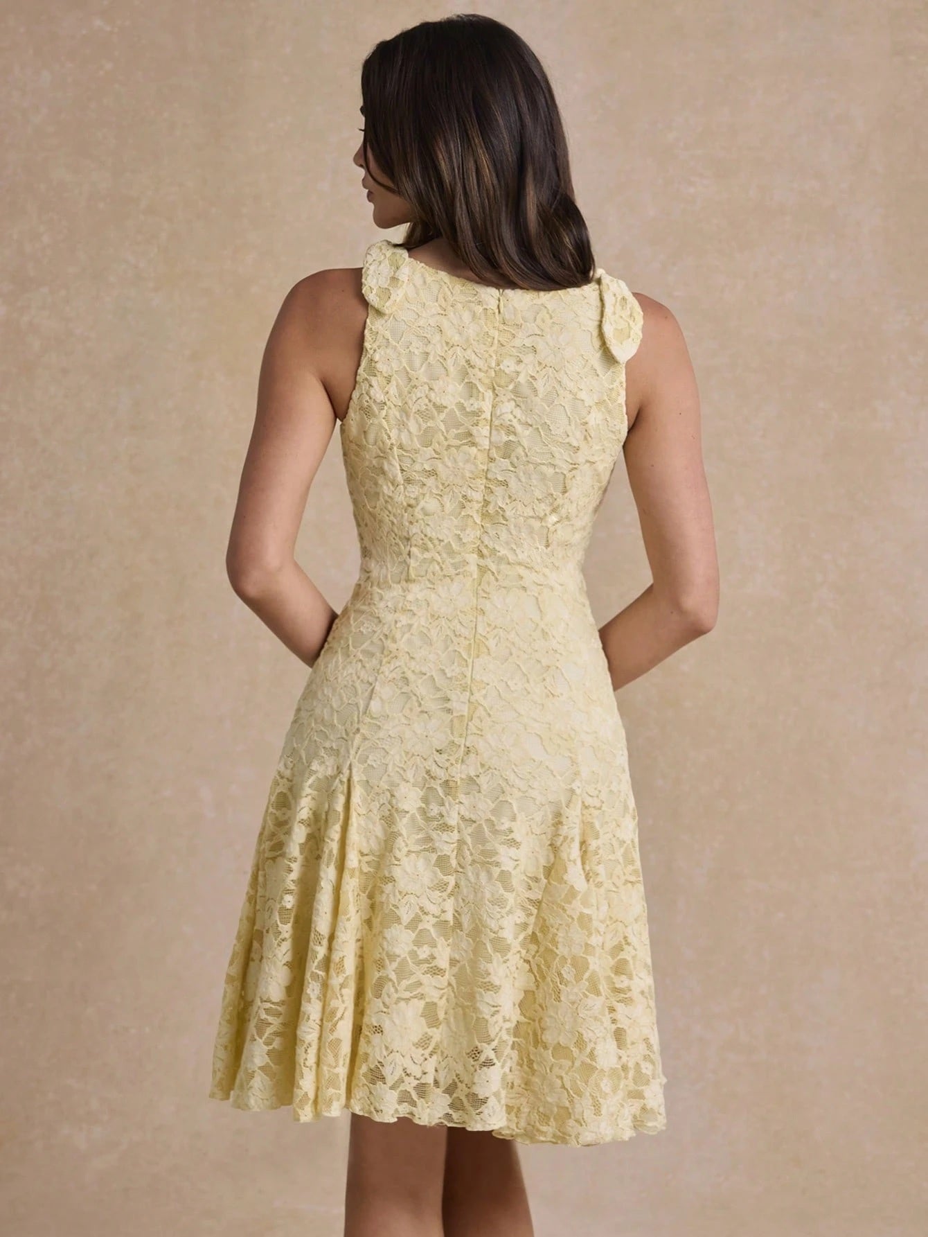 CM-DS334084 Women Elegant Seoul Style Round Neck Sleeveless Lace Ruffle Tie-Up Short Dress