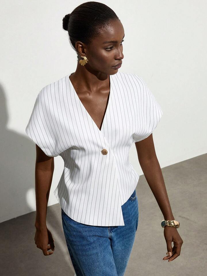 CM-TS249010 Women Casual Seoul Style V-Neck Open Front Asymmetrical Hemline Sleeveless Blouse