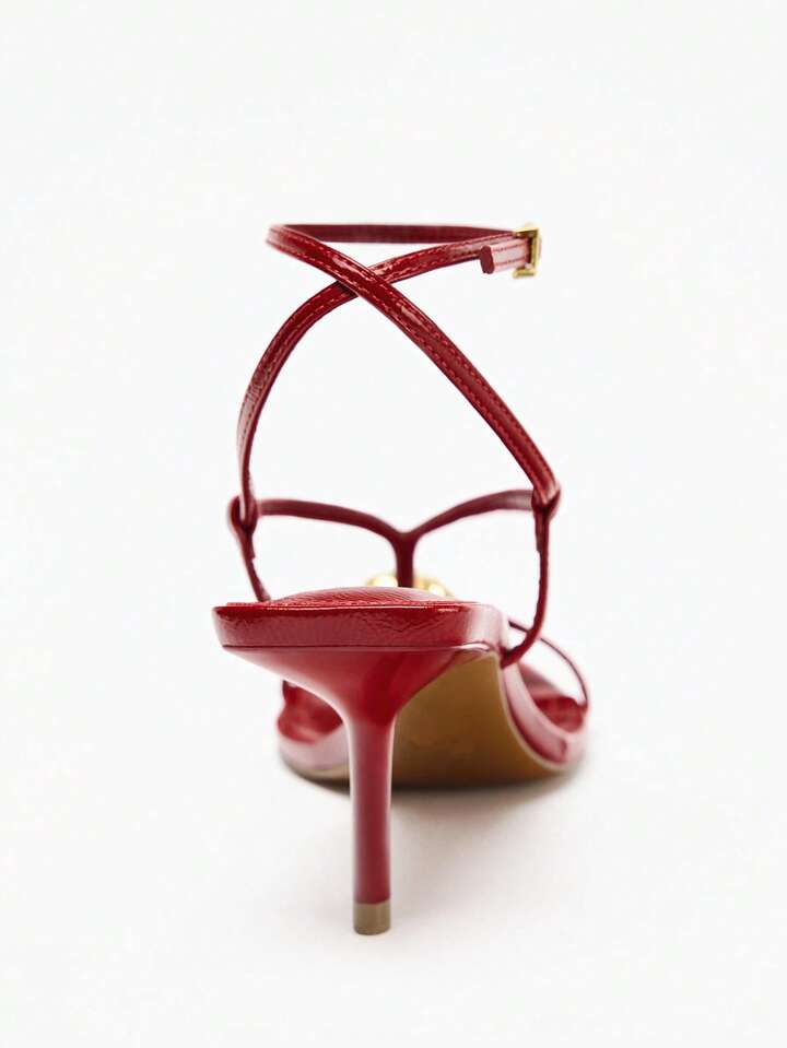 CM-SHS019322 Women Trendy Seoul Style Strappy Heart Metal Decor Lacquered Leather Heel Sandals - Red