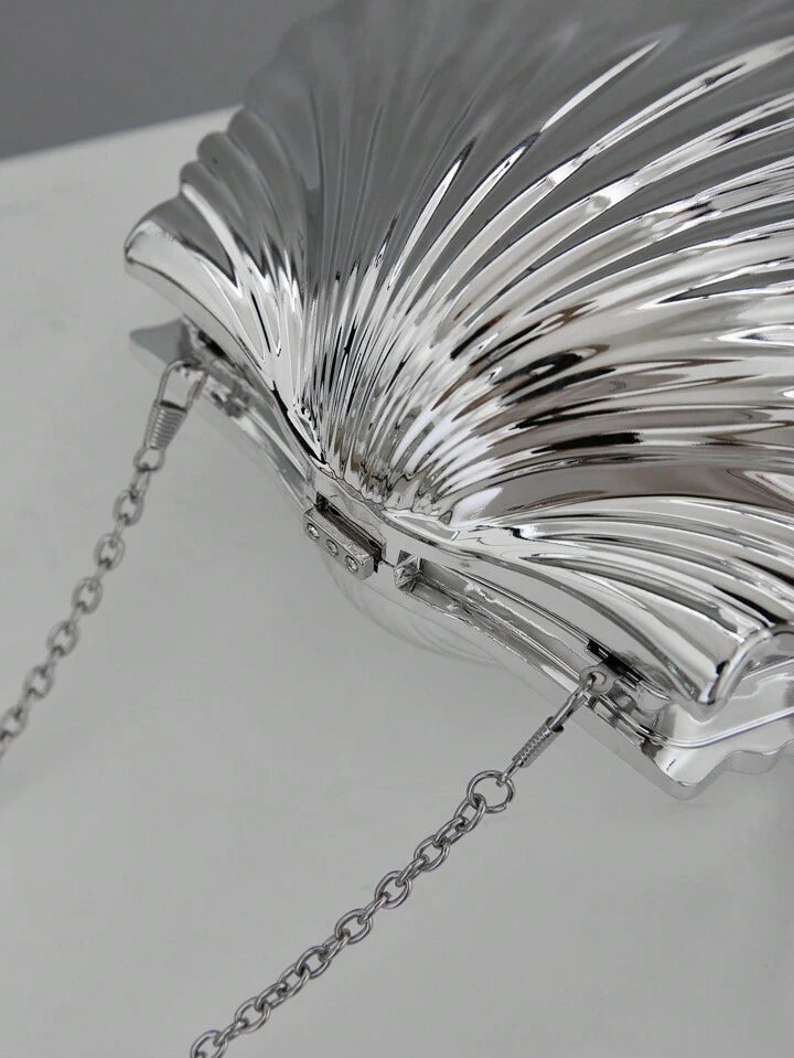 CM-BGS357177 Women Trendy Seoul Style Pearl Shell Chain Kiss Lock Handbag - Silver