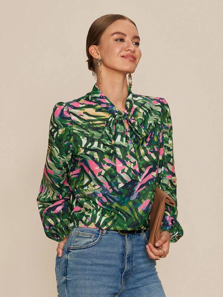 CM-TS340529 Women Casual Seoul Style Tie Neck Tropical Plant Print Long Sleeve Blouse - Green