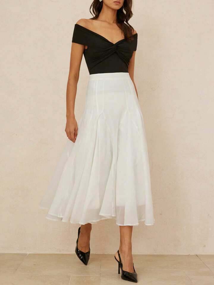 CM-BS947446 Women Elegant Seoul Style Mid Waist Pleated Oversized Hem Design Skirt - White